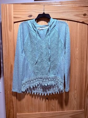 Jolt crochet lace knitted hooded pull over top sweater